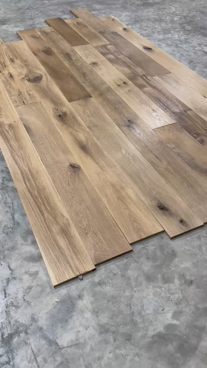 waterproof thermally modified white oak flooring-character grade